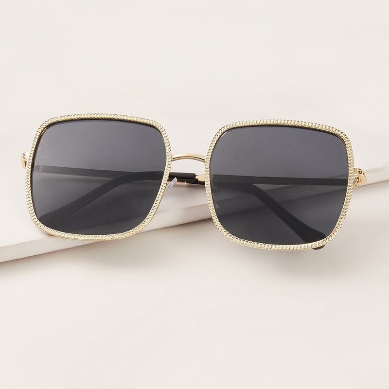 

Geometric Frame Sunglasses With Case, Black
