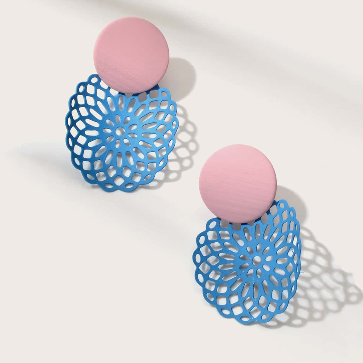 

1pair Color Block Hollow Out Geometric Earrings, Multicolor