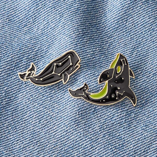 

2pcs Whale Design Brooch, Black