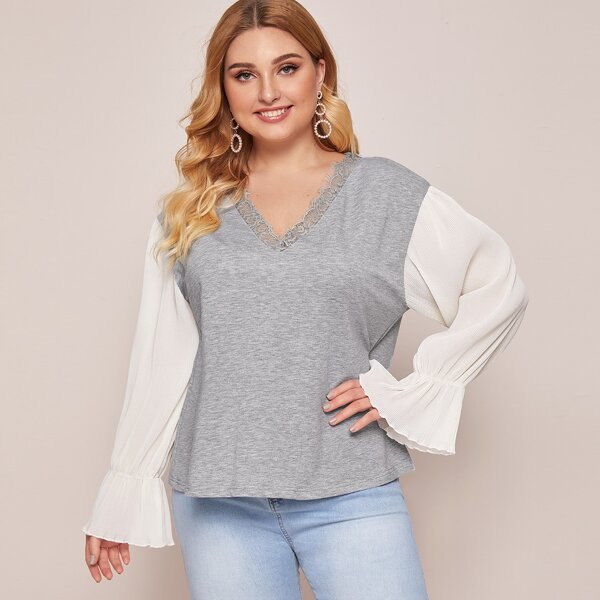 

Plus Two Tone Contrast Lace Tee, Grey