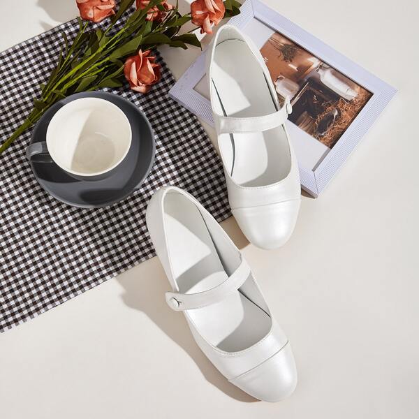 

Block Heeled Mary Jane Shoes, White