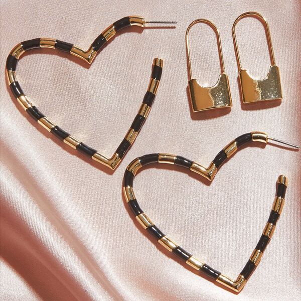

2pairs Heart & Lock Design Earrings, Multicolor