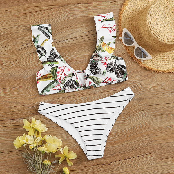 

Tropical Ruffle Trim Top With Striped Panty Bikini Set, Multicolor