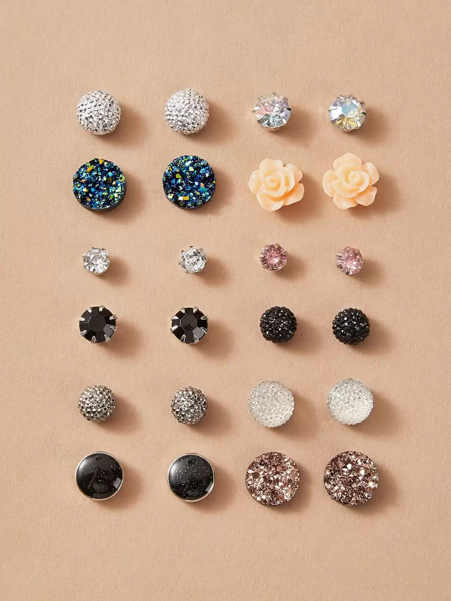 Pendientes grabados con diamante de imitación con flor 12 pares