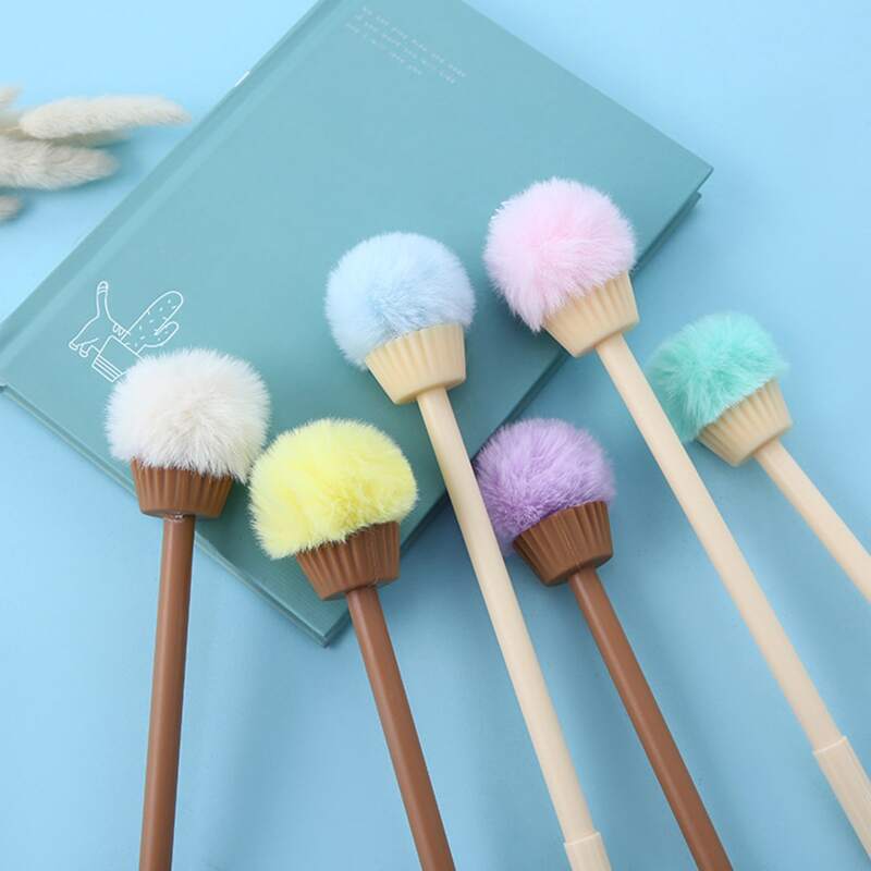 

5pcs Random Pom Pom Cupcake Gel Pen