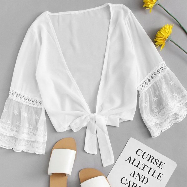 

Plus Contrast Lace Tie Front Top, White