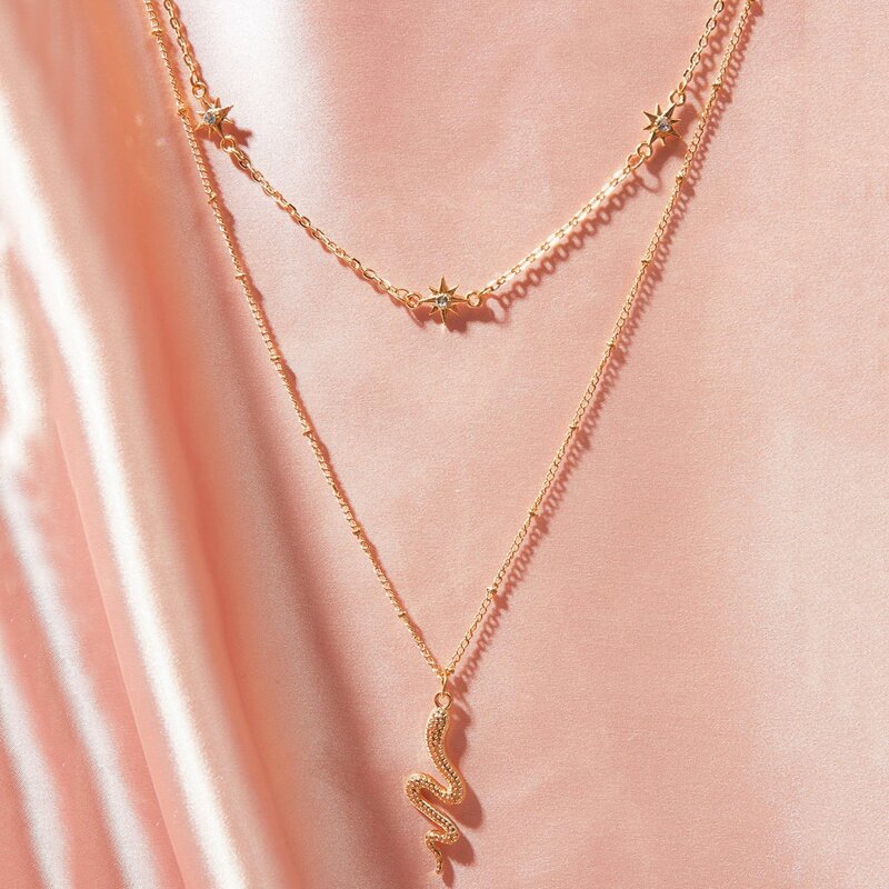 

1pc Serpentine Charm Layered Necklace, Gold