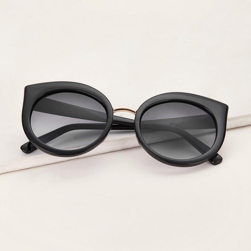 

Acrylic Frame Sunglasses With Case, Black