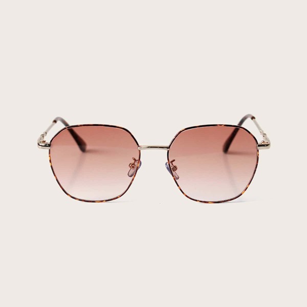 

Tortoiseshell Frame Sunglasses With Case, Brown
