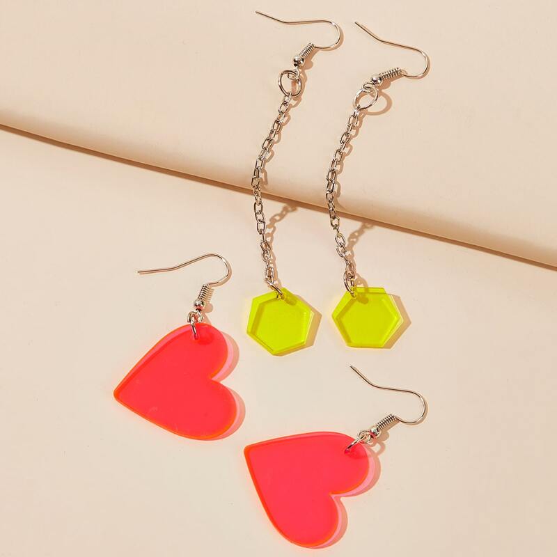 

2pairs Heart & Geometric Drop Earrings, Multicolor