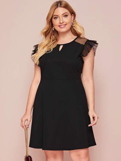 Plus Contrast Dobby Mesh Ruffle Cuff Peekaboo Dress