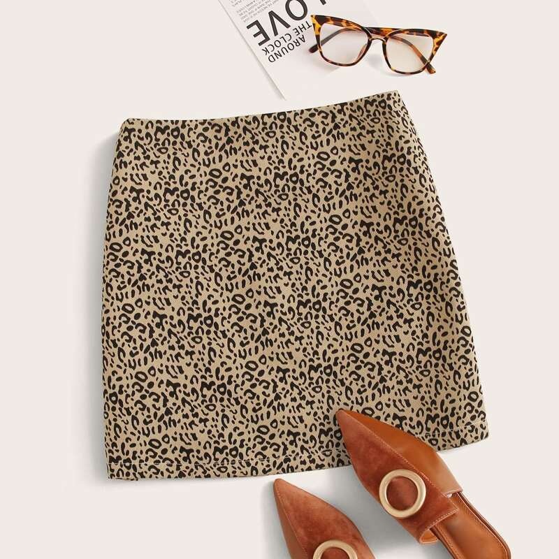 

Leopard Mini Skirt, Multicolor