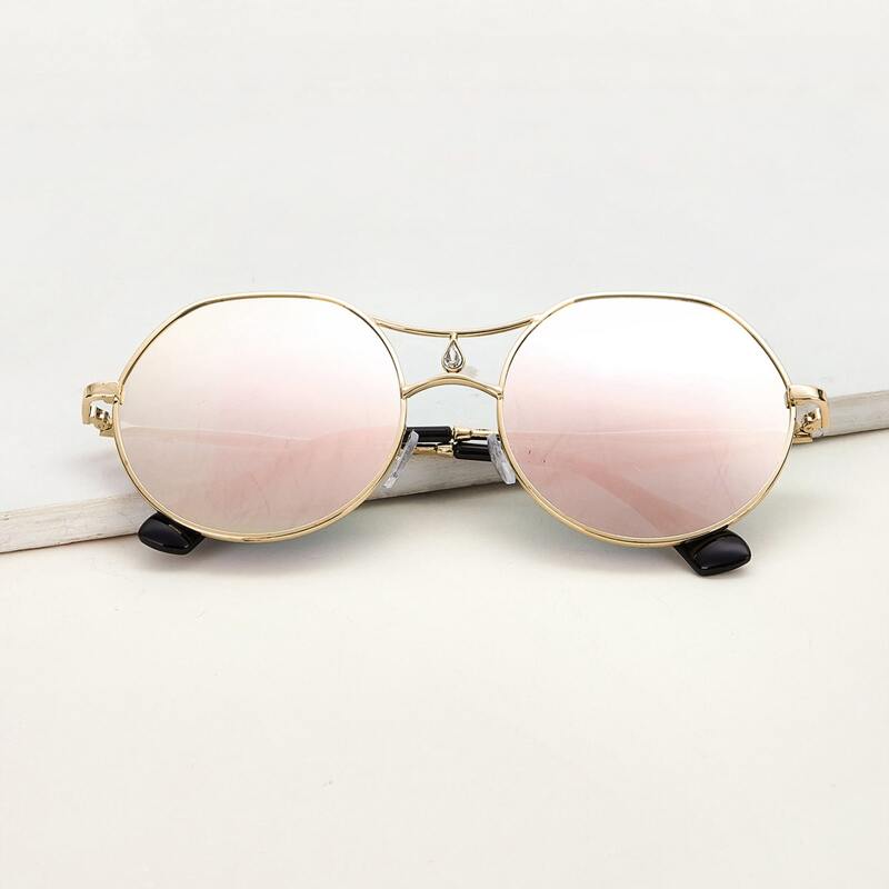 

Metal Frame Sunglasses With Case, Pink