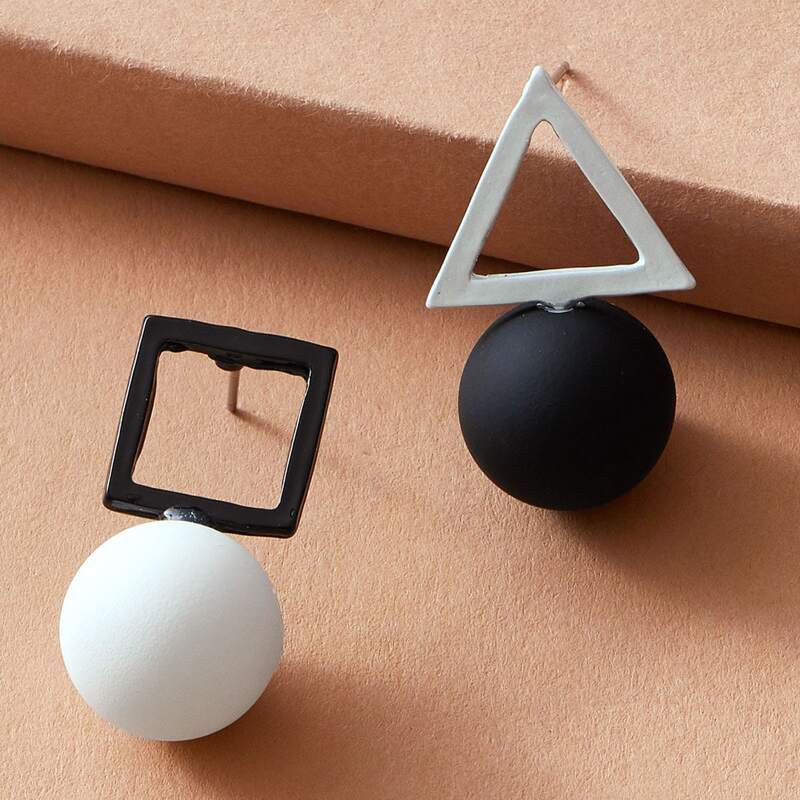 

1pair Geometric Asymmetrical Stud Earring, Multicolor