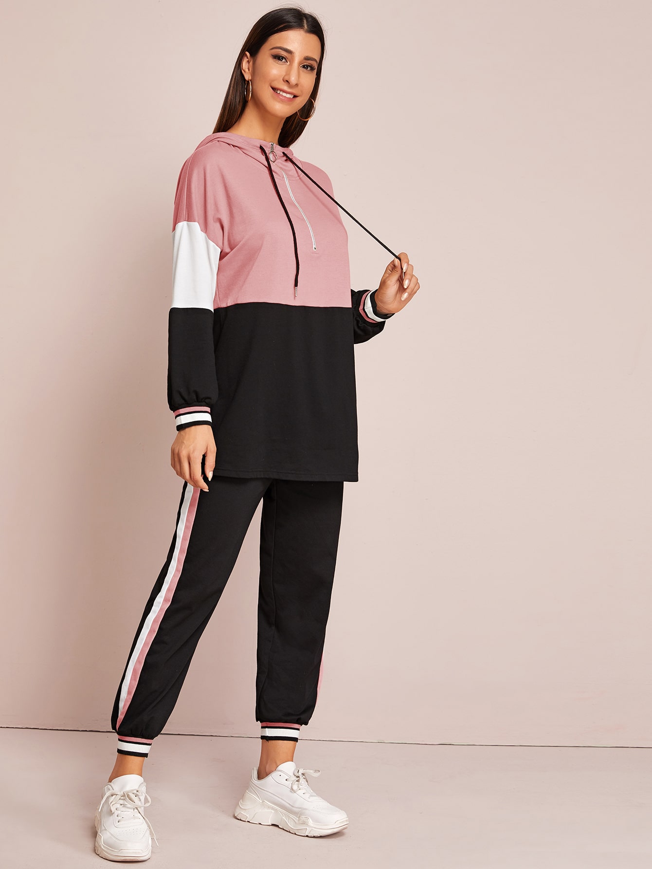 Colorblock Half Zipper Drawstring Hoodie & Joggers Set thumbnail