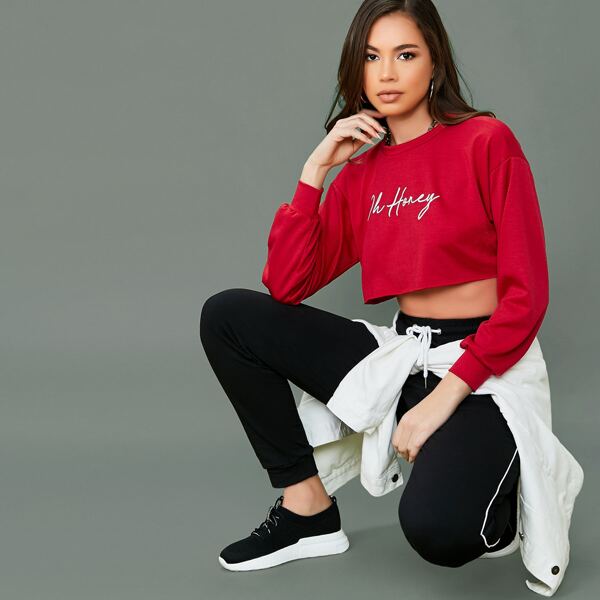 

Raw Hem Oh Honey Graphic Crop Sweatshirt, Red