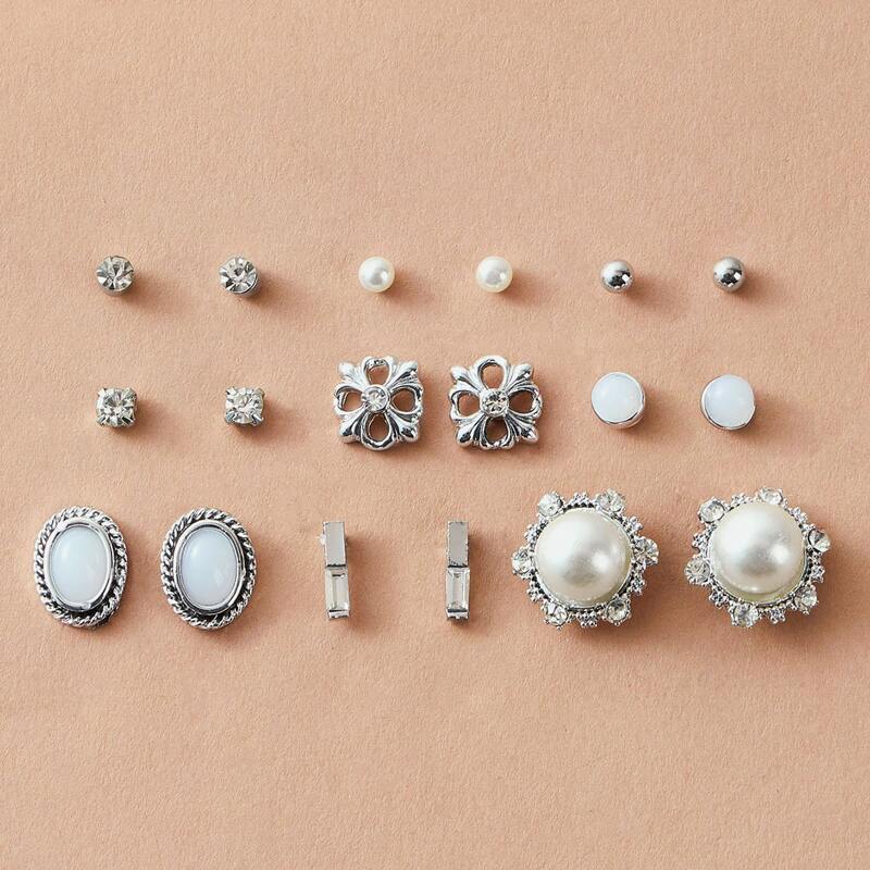 

9pairs Rhinestone & Faux Pearl Decor Stud Earrings, Silver