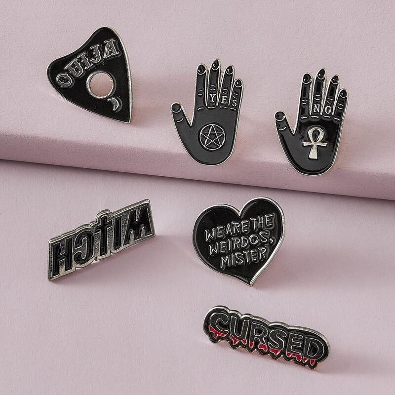 

6pcs Hand & Heart Shaped Brooch, Black