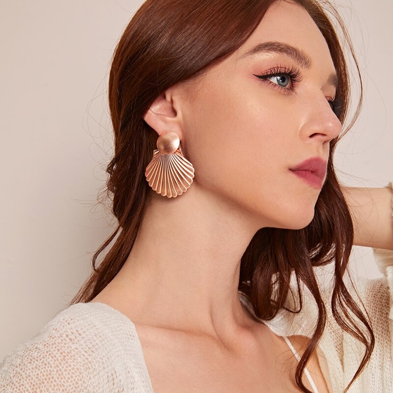 

1pair Shell Decor Stud Earrings, Pink