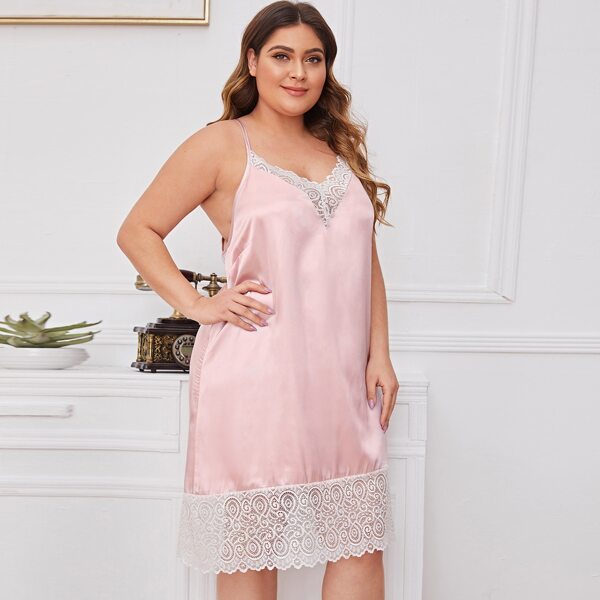 

Plus Contrast Lace Satin Night Dress, Baby pink