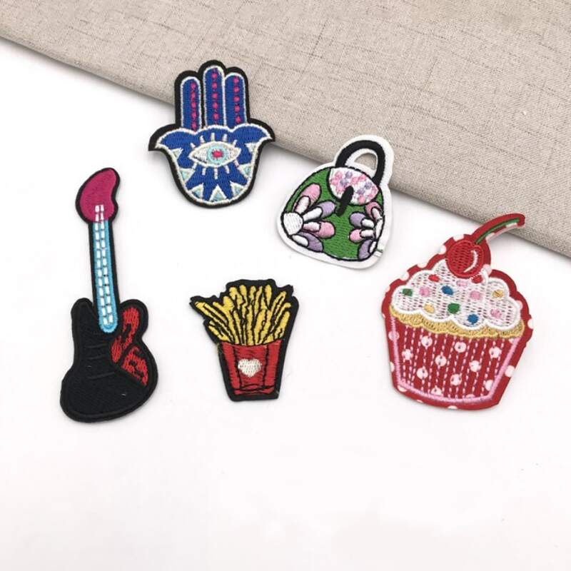 

5pcs Cupcake & Guitar Cloth Sticker