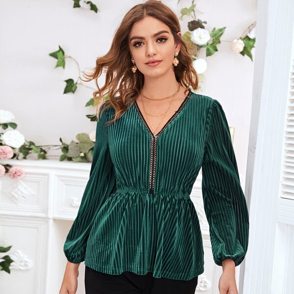 

Hollow Out Velvet Babydoll Blouse, Dark green