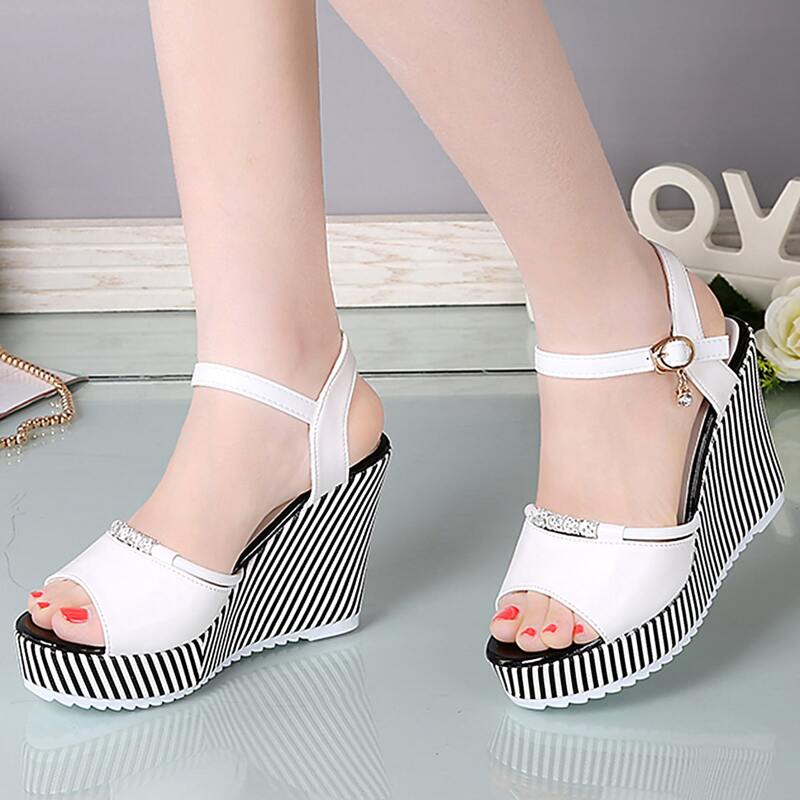 

Open Toe Buckle Strap Striped Wedges, White