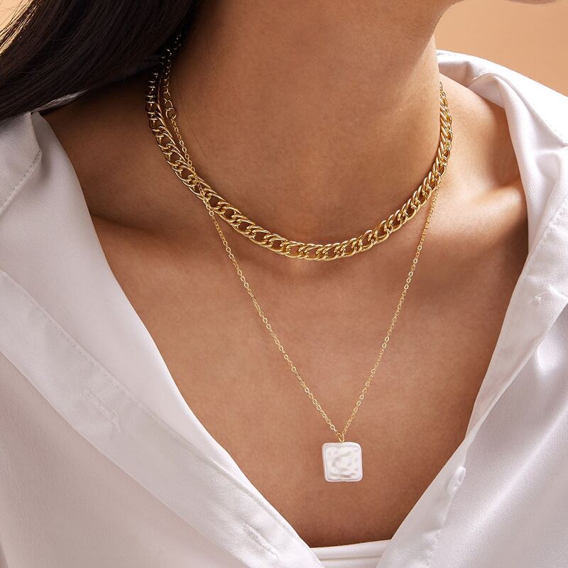 

2pcs Faux Pearl Charm & Chain Necklace, Gold