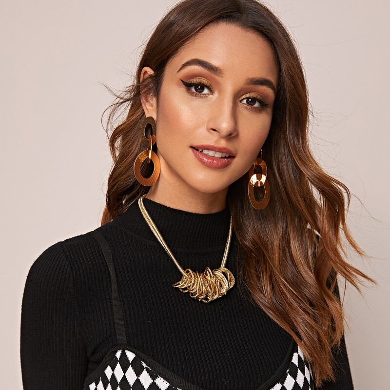 

1pc Layered Metallic Ring Decor Necklace, Gold