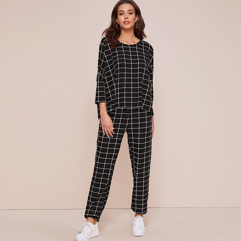 

Batwing Sleeve Grid Top & Pants Set, Black