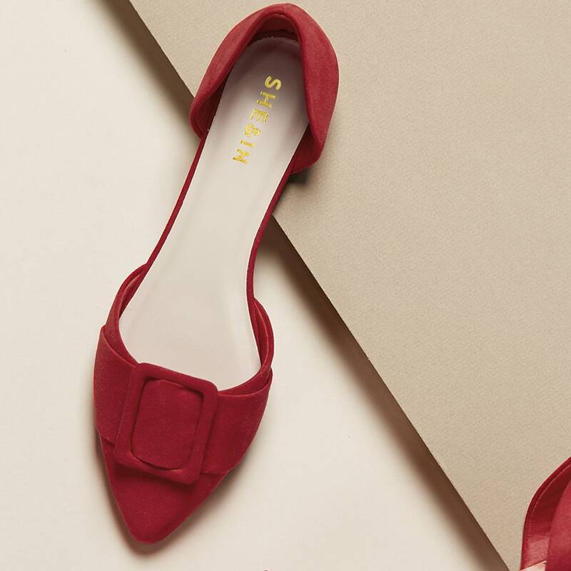 

Pointy Toe Dorsay Flats, Burgundy