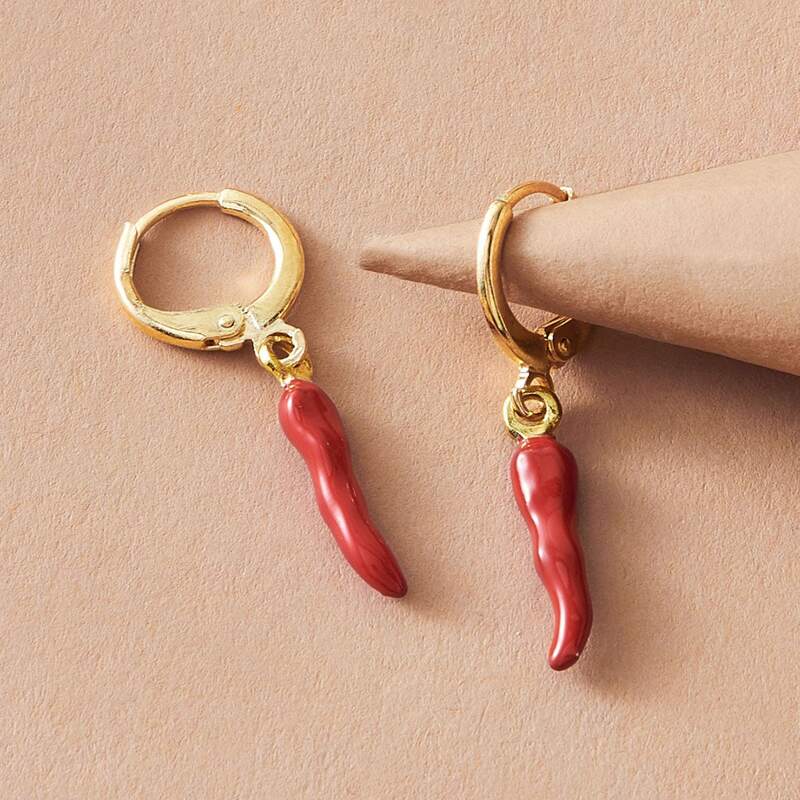 

1pair Pepper Drop Ear Cuff, Red