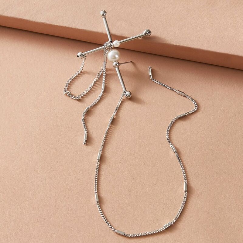 

1pc Faux Pearl Decor Long Cross Earring, Silver
