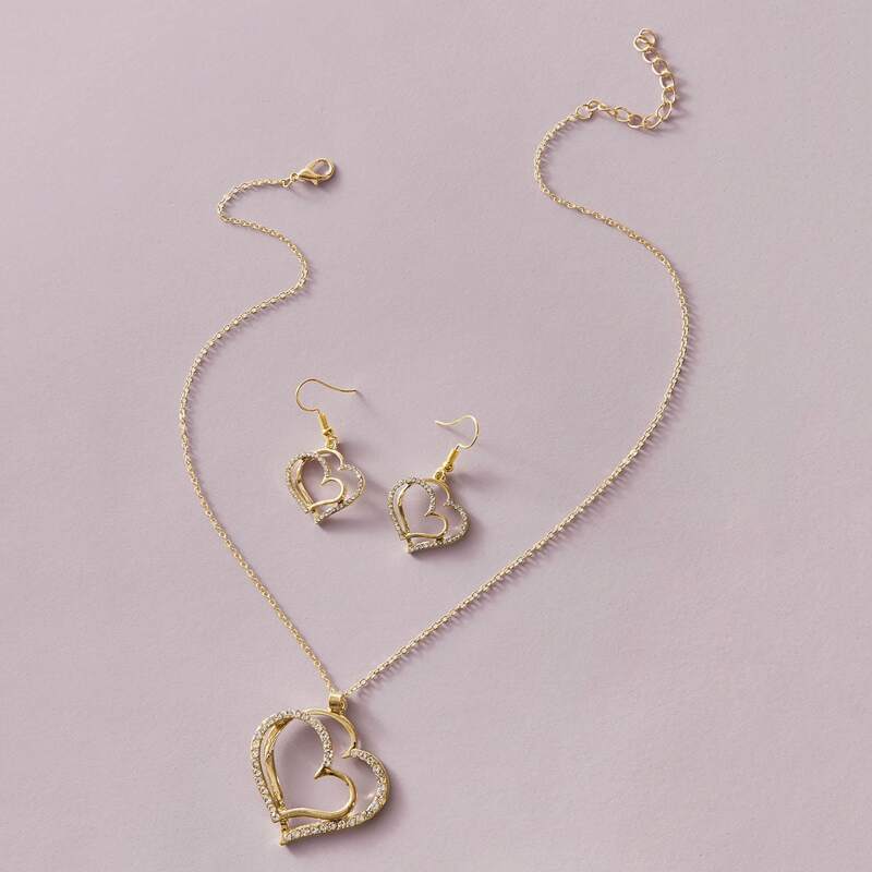 

3pcs Rhinestone Engraved Heart Charm Necklace & Earrings