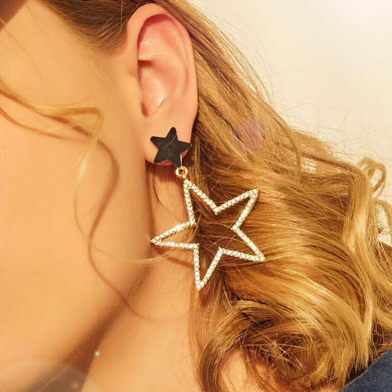 

1pair Rhinestone Engraved Star Drop Earrings, Multicolor