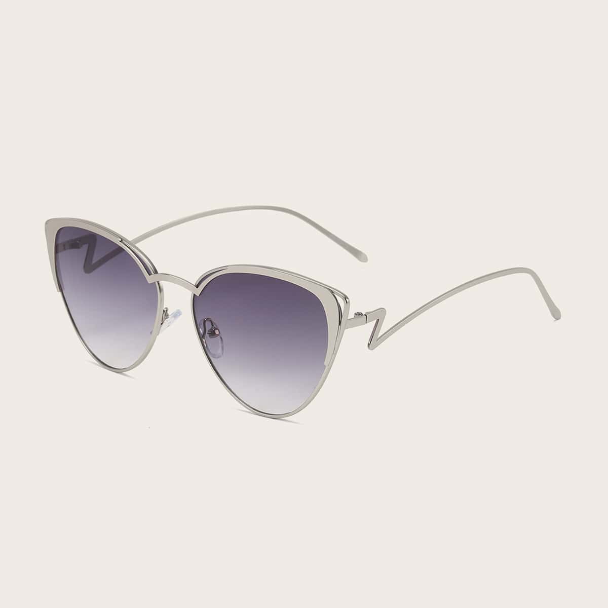 

Cat Eye Sunglasses With Case, Grey