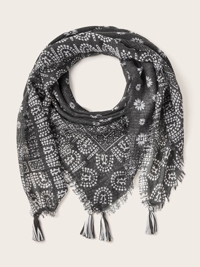 Daisy Pattern Tassel Scarf