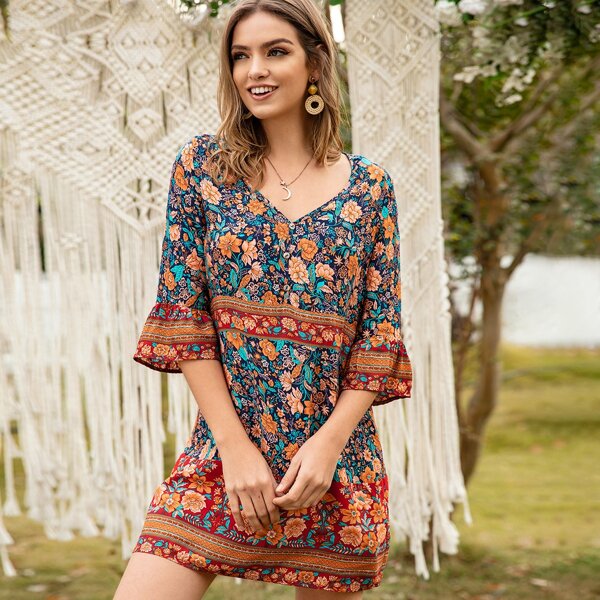

V-neck Tribal Print Flounce Sleeve Tunic Dress, Multicolor