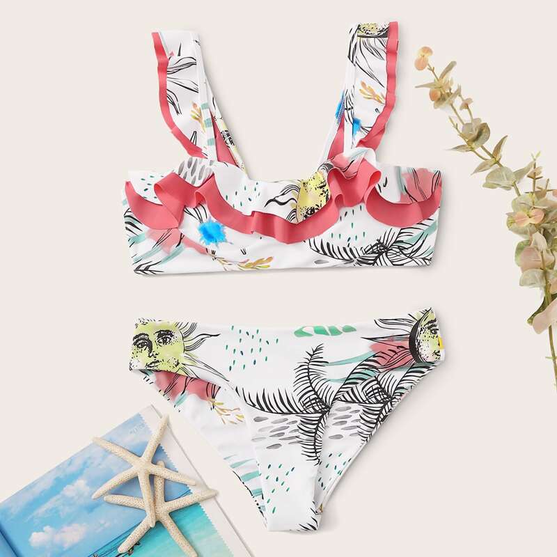 

Cartoon Graphic Tiered Layer Bikini Set, Multicolor