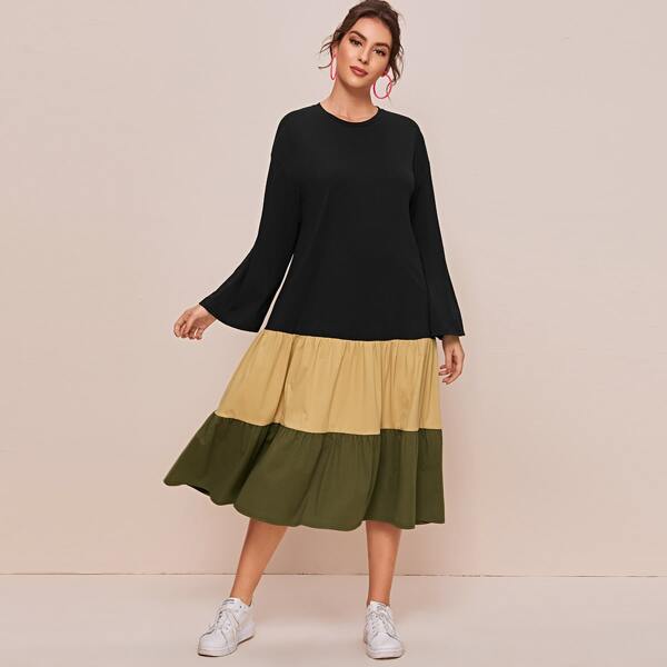 

Bell Sleeve Colorblock Tiered Dress, Multicolor