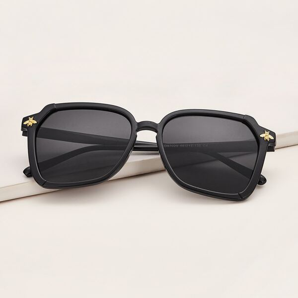 

Bee Decor Plain Frame Sunglasses, Black