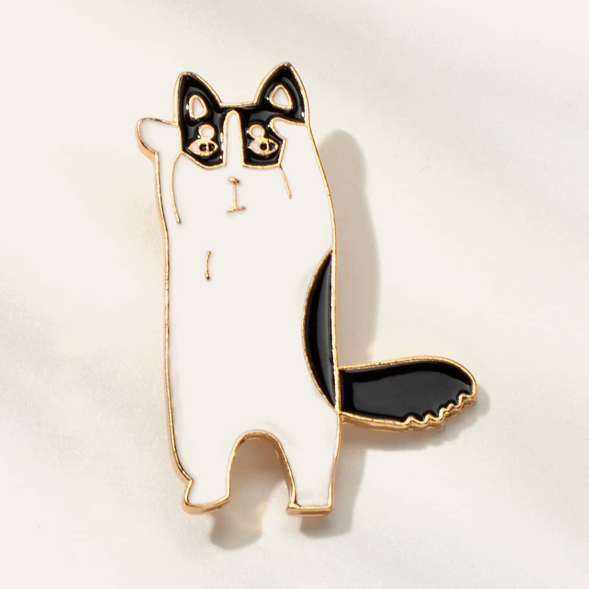 

Cute Cat Design Brooch, Black and white