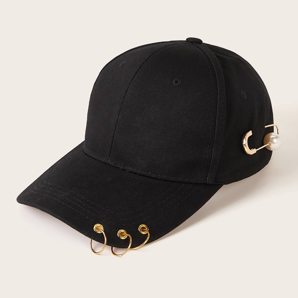 

Ring & Safety Pin Decor Baseball Cap, Black
