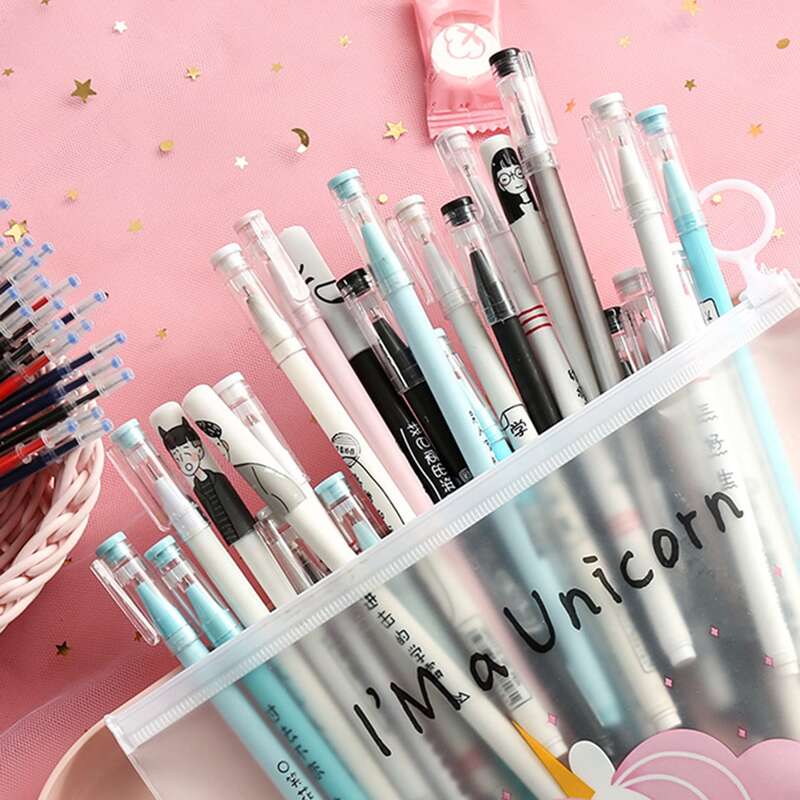 

20pcs Random Gel Pen With Cartoon Graphic Pencil Case