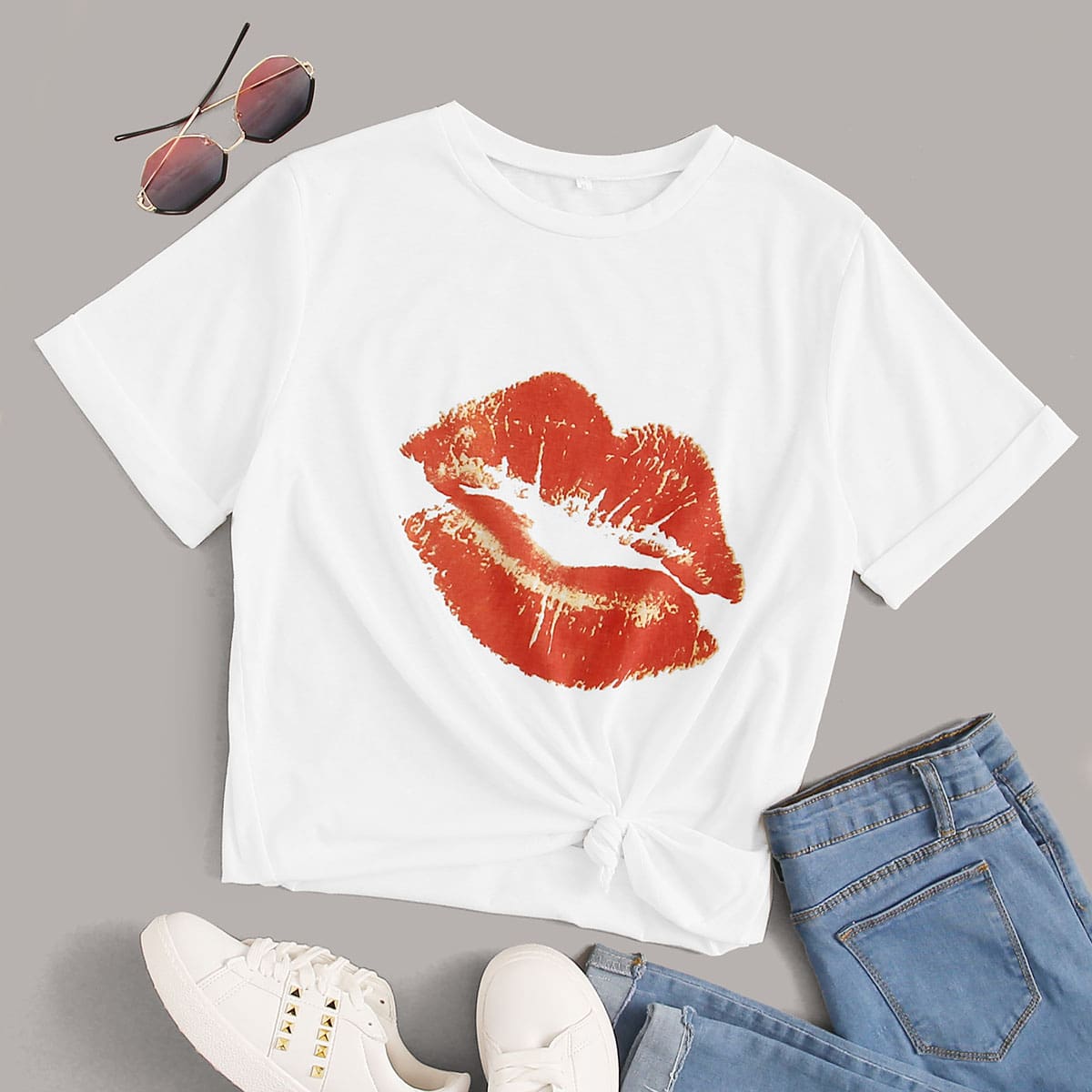 

Lipstick Print Round Neck Tee, White