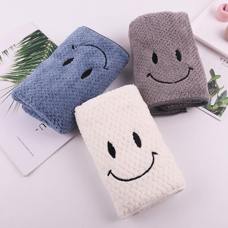 

1pc Smiley Face Print Face Towel, Multicolor
