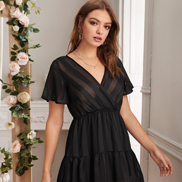 

Solid Ruffle Hem Surplice Dress, Black