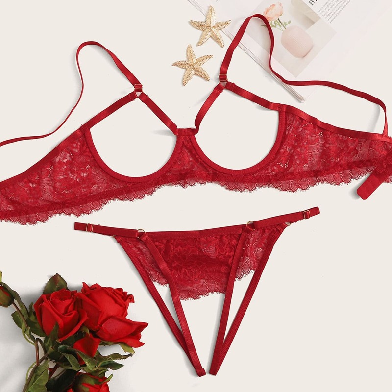 

Floral Lace Underwire Crotchless Lingerie Set, Red