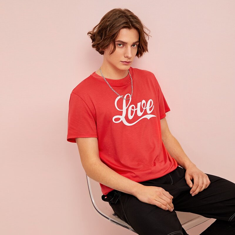

Guys Love Graphic Red Tee