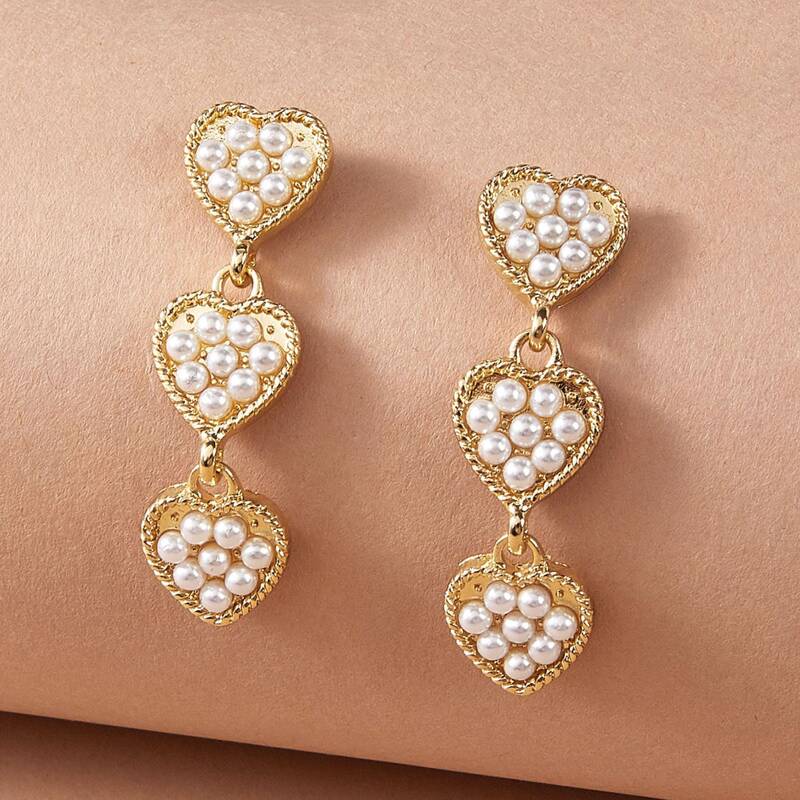 

1pair Faux Pearl Heart Drop Earrings, Gold